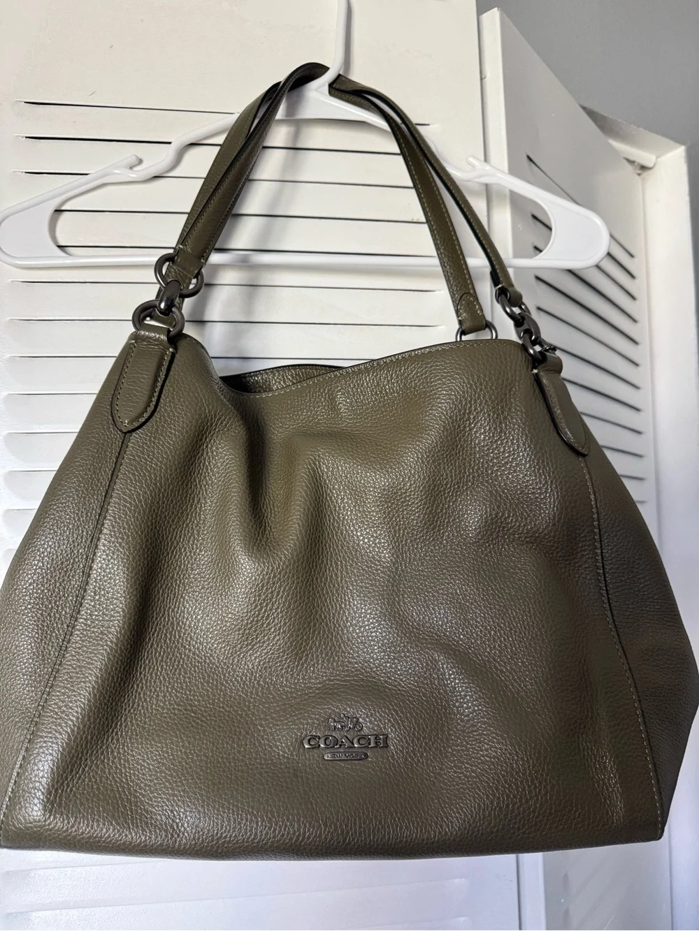 COACH Olive Green Pebbled Leather Shoulder Bag - Picture 1 of 10